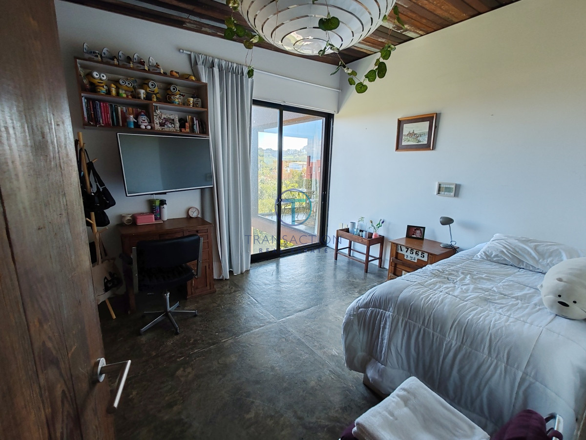 Casa ID.376/Chacra-de-3-Hectáreas-a-La-Venta-en-La-Barra,-Punta-del-Este- - Casa en Manantiales, Punta Piedras