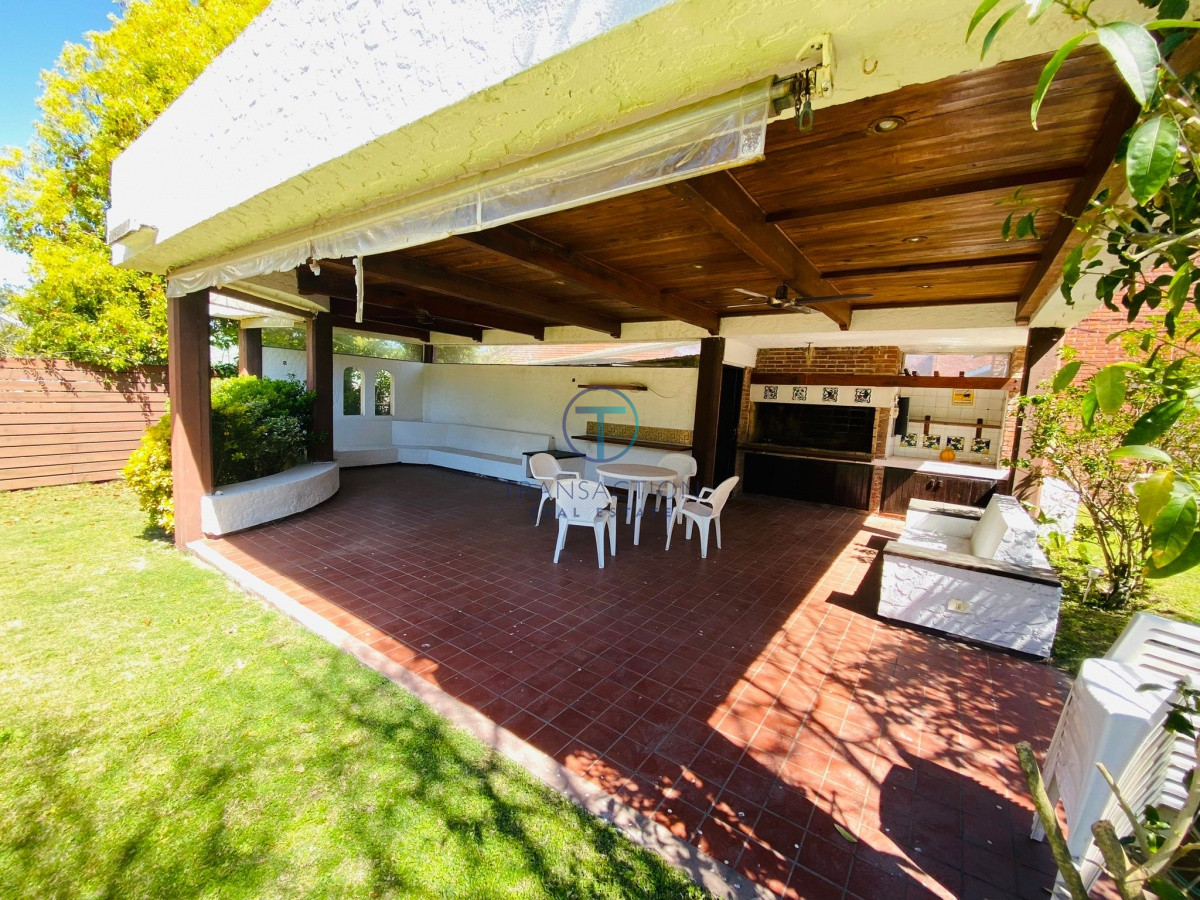 Casa ID.31/Casas-en-Alquiler--Transaction-Real-Estate - Alquieler de temporda  en San Rafael
