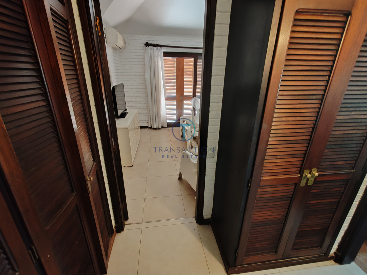 Casa ID.1352/Casa-en-El-Chorro-,-ALQUILER-y-VENTA - Casa en Punta del Este, Shopping