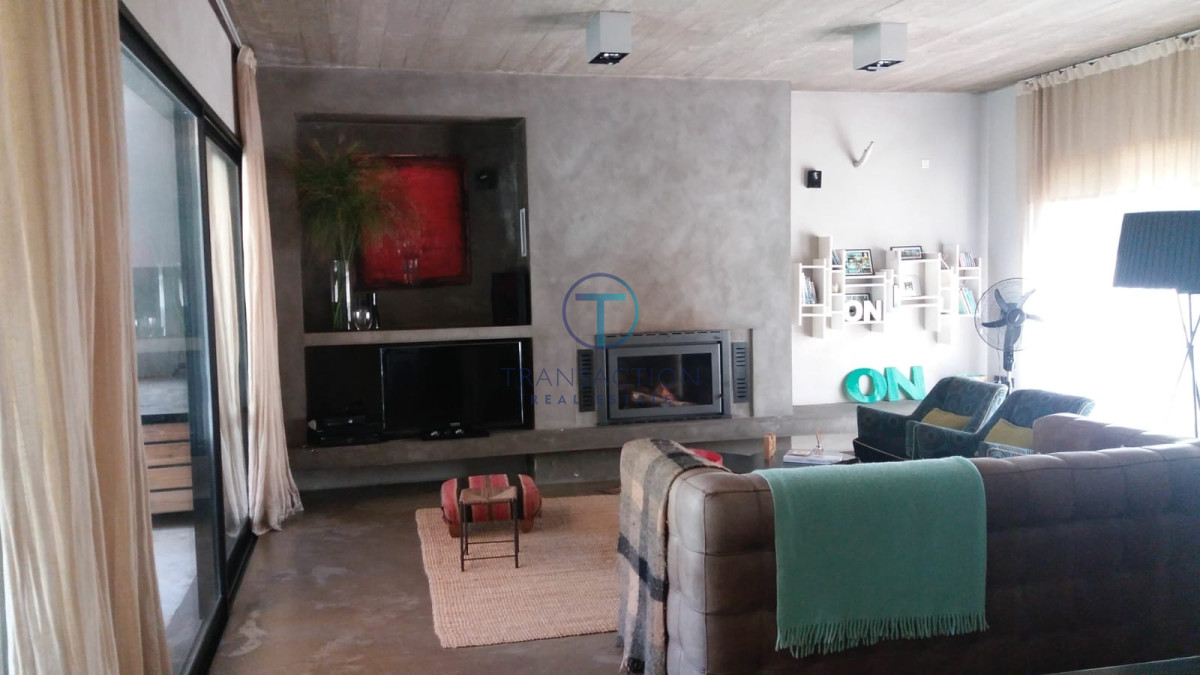 Casa ID.994/-Venta--Casa-en-Pueblo-Mio--Manantiales - Casa en Punta del Este, Lugano