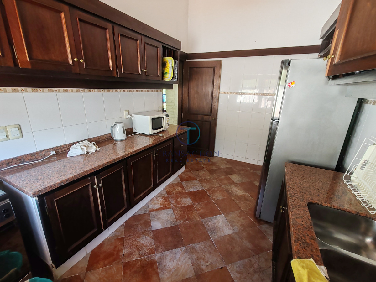 Casa ID.1352/Casa-en-El-Chorro-,-ALQUILER-y-VENTA - Casa en Punta del Este, Shopping