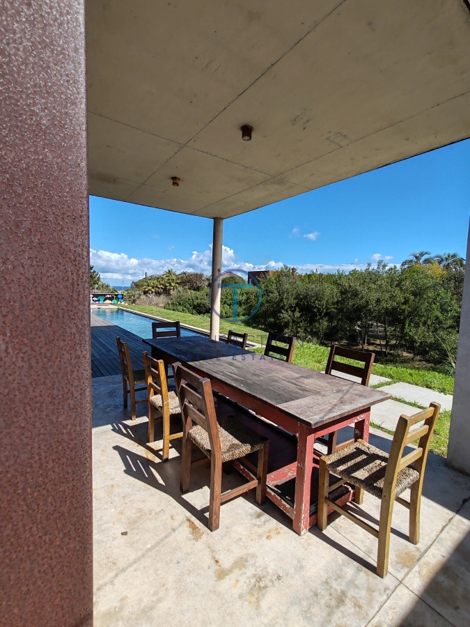 Casa ID.376/Chacra-de-3-Hectáreas-a-La-Venta-en-La-Barra,-Punta-del-Este- - Casa en Manantiales, Punta Piedras