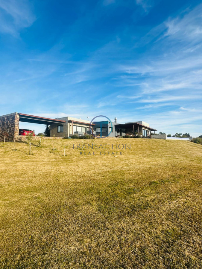 Casa ID.1517/Casas-en-Venta--Transaction-Real-Estate - CASA EN PUEBLO MIO