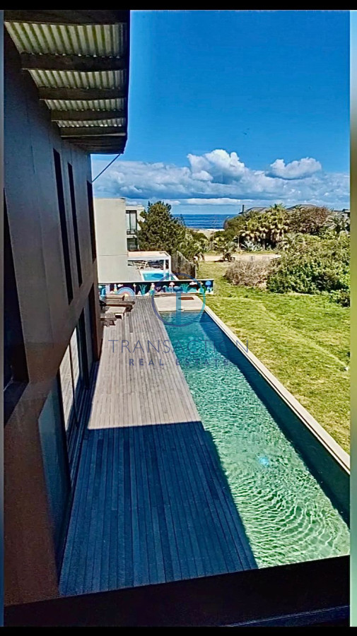 Casa ID.376/CASA-EN-VENTA-Y-ALQUILER- - Casa en Manantiales, Punta Piedras