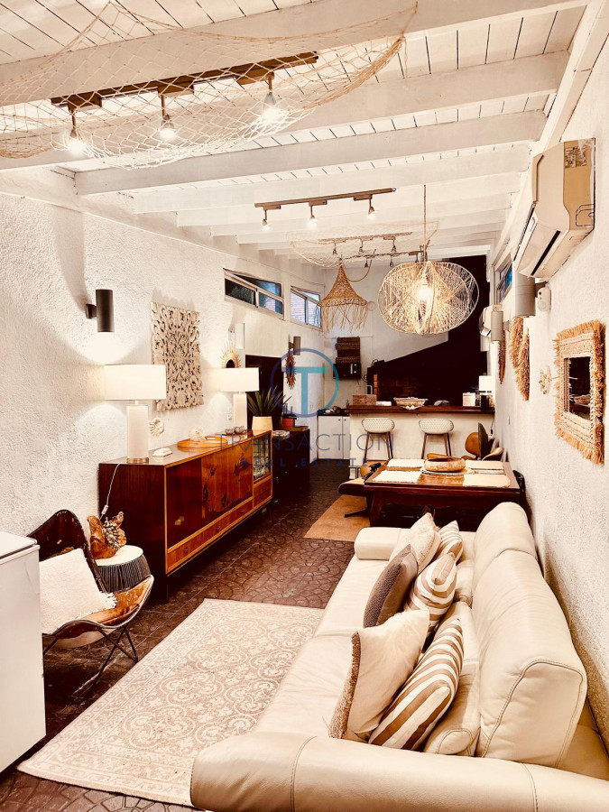 Casa ID.1231/Venta-3-dormitorios,,Casa-Pueblo-Mio-,-Manantiales - La mansa - Punta del este 