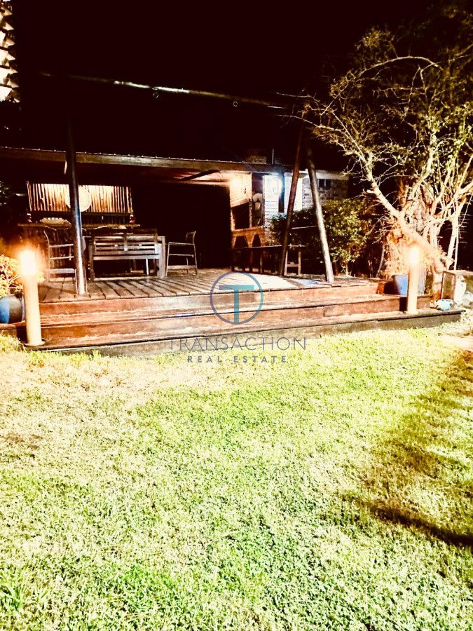 Casa ID.1231/Venta-3-dormitorios,,Casa-Pueblo-Mio-,-Manantiales - La mansa - Punta del este 