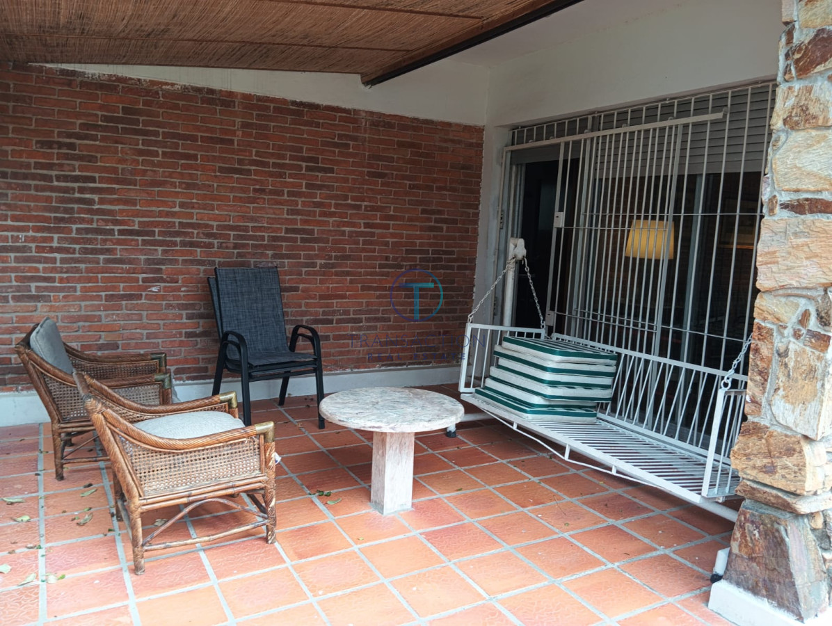 Casa ID.1485/Alquiler-temporario,-casa-4-dormitorios - Casa en Punta del Este, 