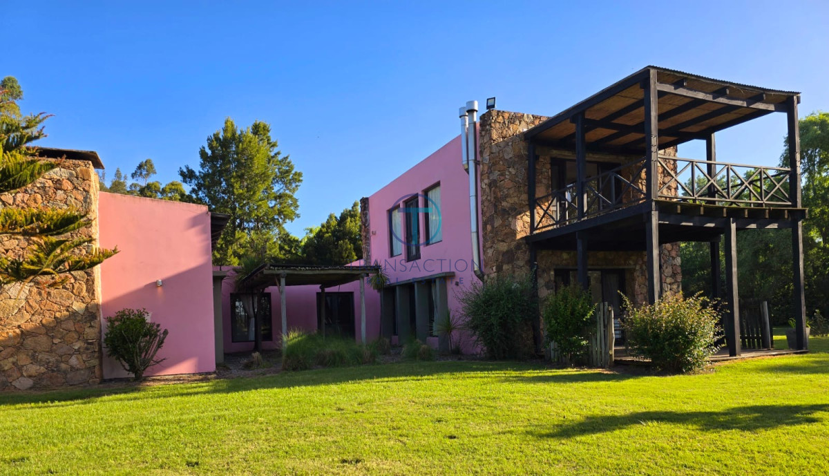 Casa ID.1143/Casa-a-la-Venta-En-San-Rafael,-Punta-del-Este - Chacra de 3 Hectáreas a La Venta en La Barra, Punta del Este 