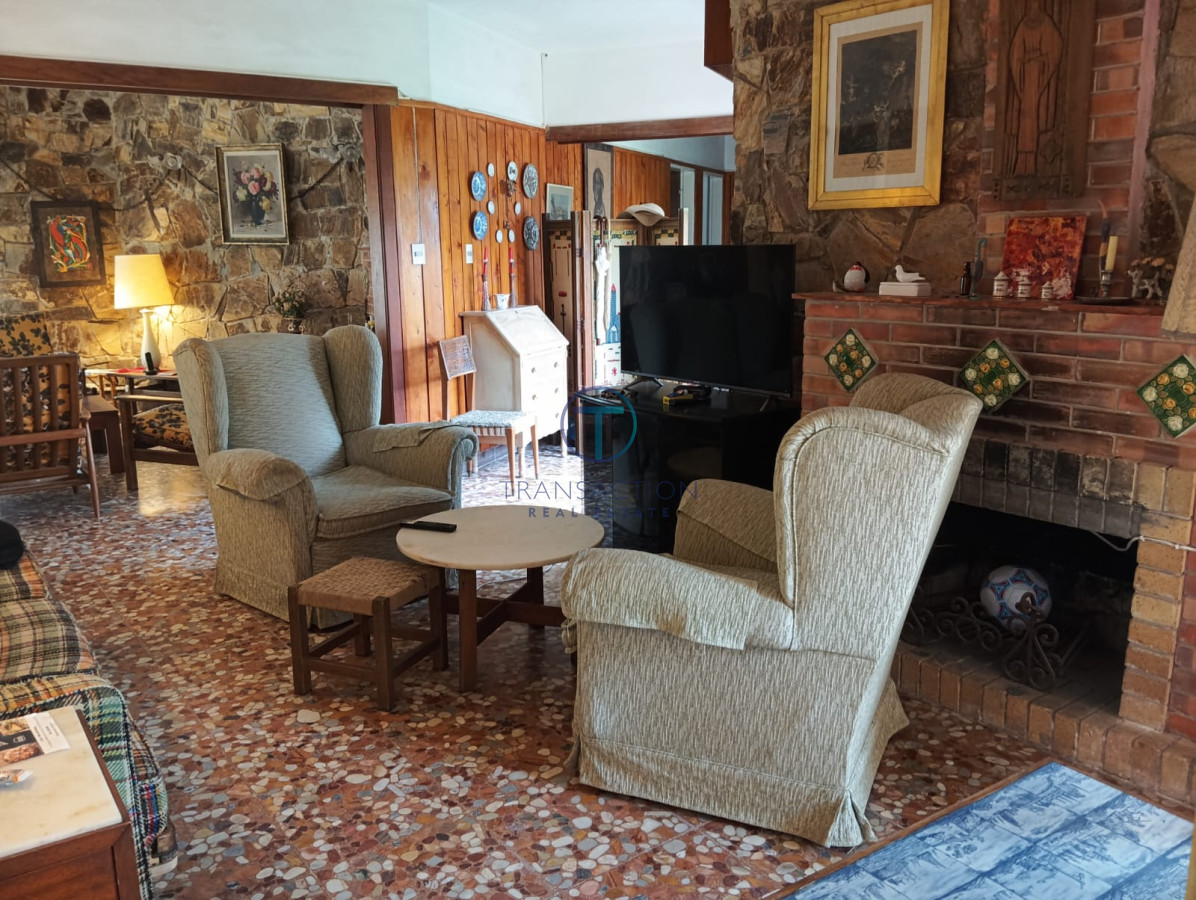 Casa ID.1485/Alquiler-temporario,-casa-4-dormitorios - Casa en Punta del Este, 