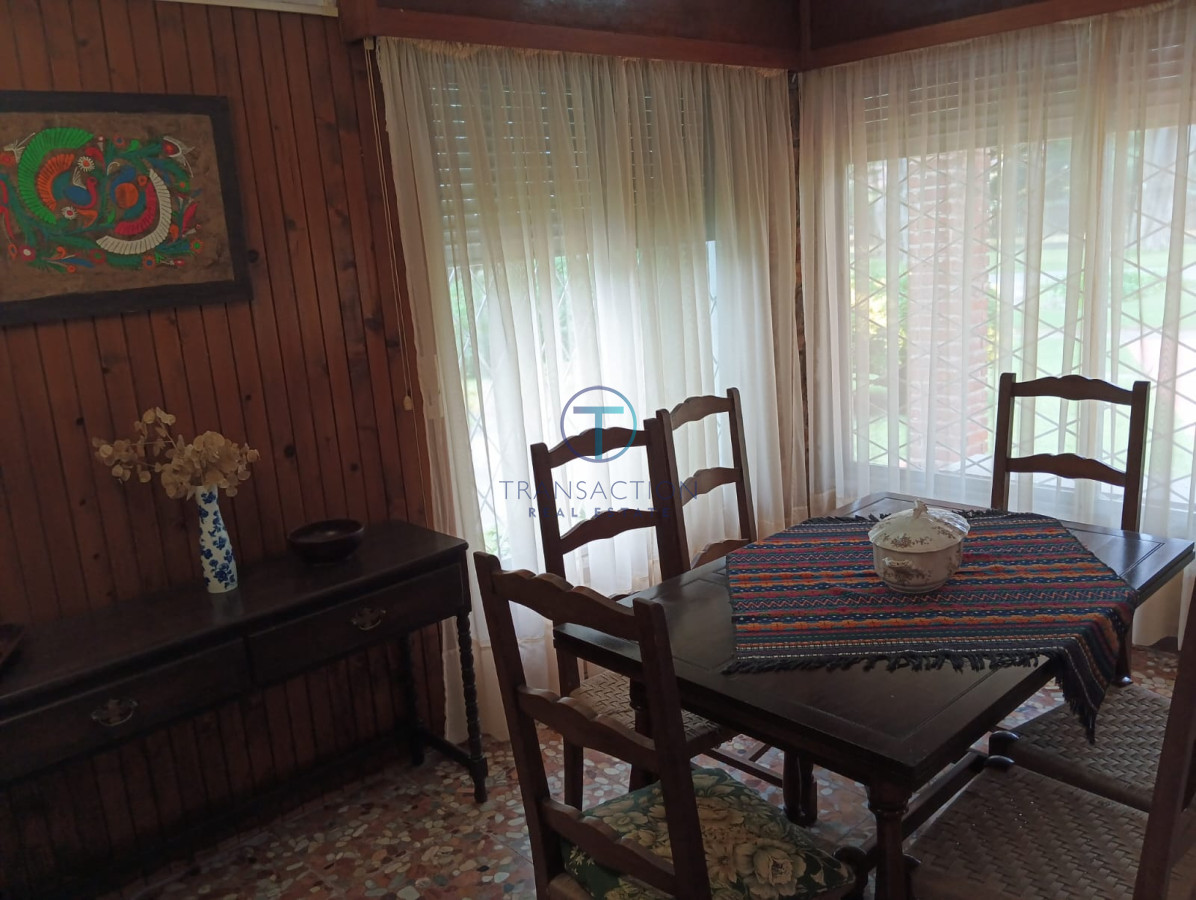 Casa ID.1485/Alquiler-temporario,-casa-4-dormitorios - Casa en Punta del Este, 