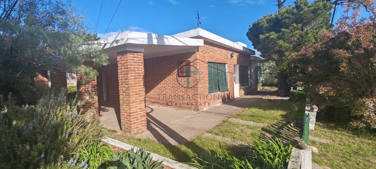 Casa ID.1542/Casa-Pinares-,-Punta-del-Este - Casa en Manantiales, Manantiales