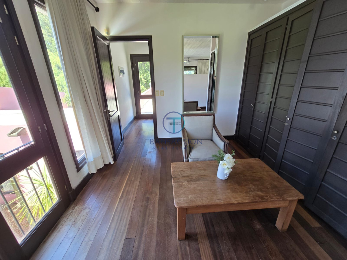 Casa ID.1143/Casa-a-la-Venta-En-San-Rafael,-Punta-del-Este - Chacra de 3 Hectáreas a La Venta en La Barra, Punta del Este 