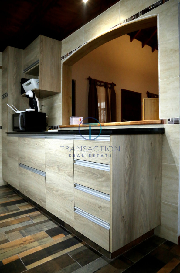 Casa ID.347/ - Venta -Casa en Pinares, Punta del este