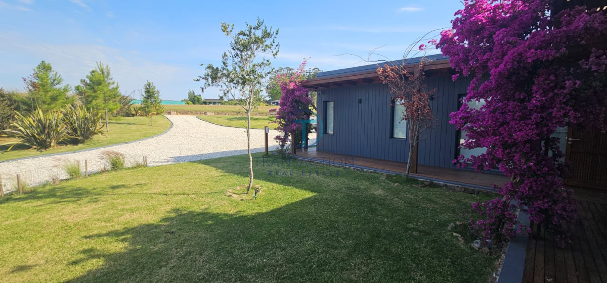 Casa ID.1517/Casas-en-Venta--Transaction-Real-Estate - CASA EN PUEBLO MIO