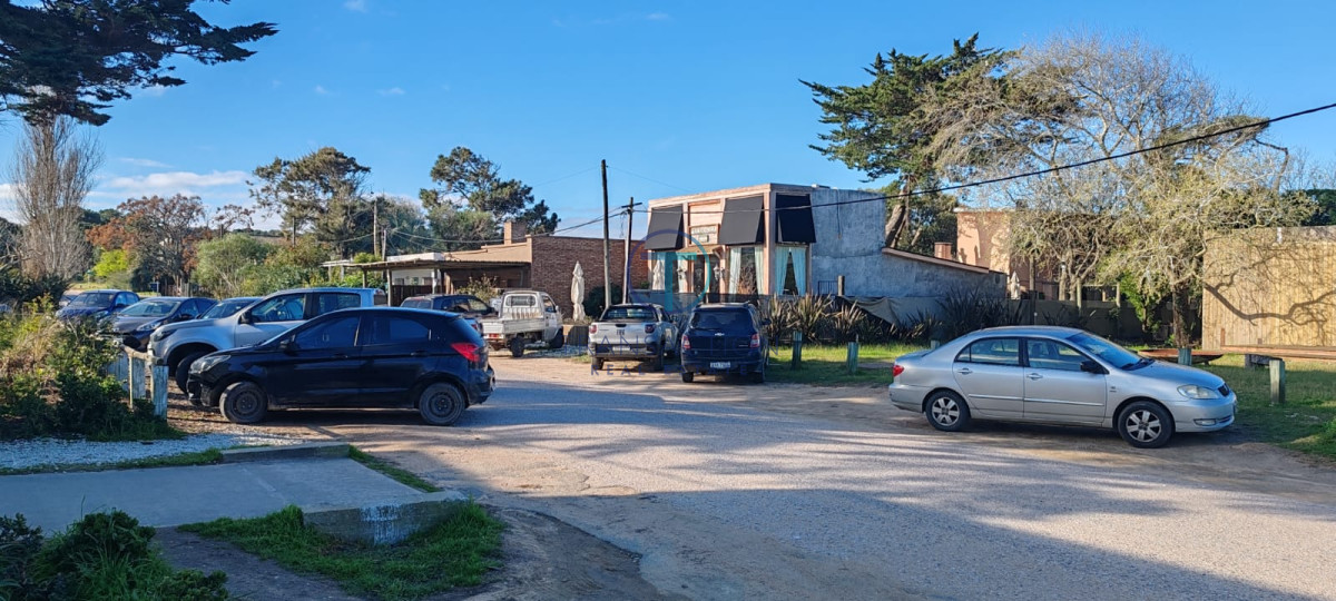 Casa ID.1542/Casa-Pinares-,-Punta-del-Este - Casa en Manantiales, Manantiales