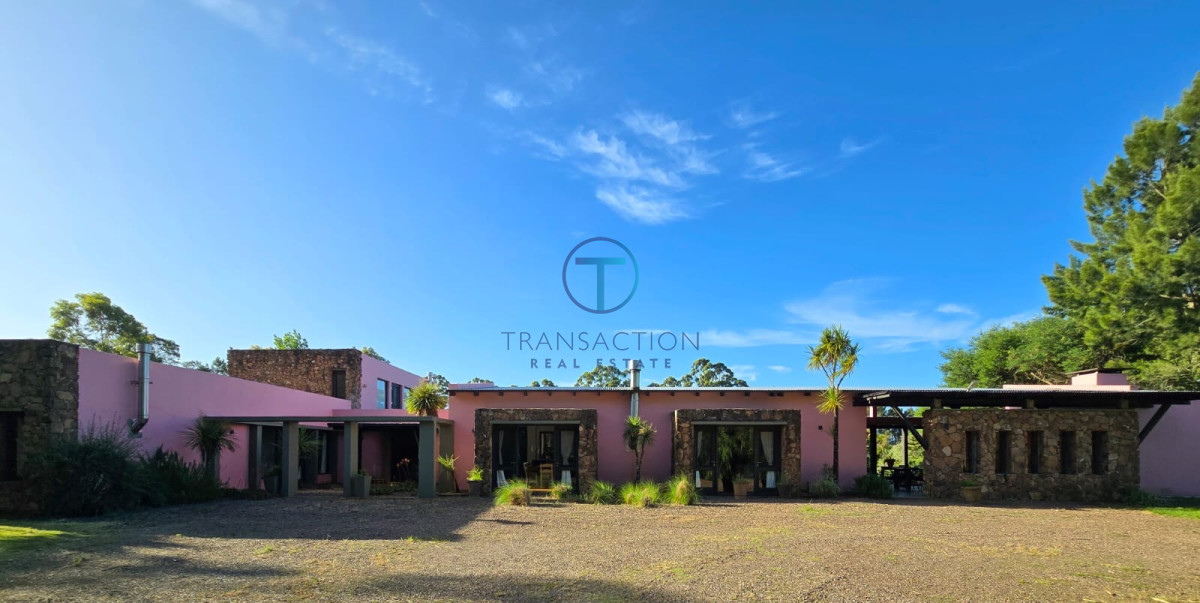 Casa ID.1143/Casa-a-la-Venta-En-San-Rafael,-Punta-del-Este - Chacra de 3 Hectáreas a La Venta en La Barra, Punta del Este 