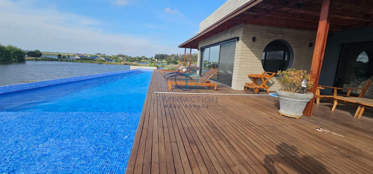 Casa ID.1517/Casas-en-Venta--Transaction-Real-Estate - CASA EN PUEBLO MIO