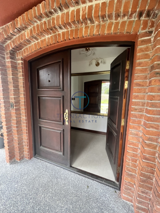 Casa ID.574/  - Venta casa en Beverly Hills, Punta del este