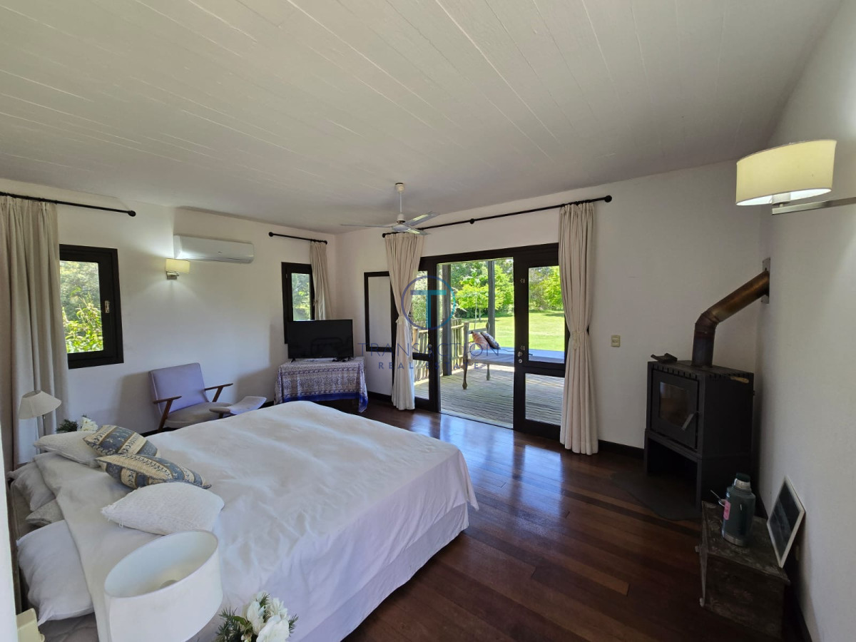 Casa ID.1143/Casa-a-la-Venta-En-San-Rafael,-Punta-del-Este - Chacra de 3 Hectáreas a La Venta en La Barra, Punta del Este 