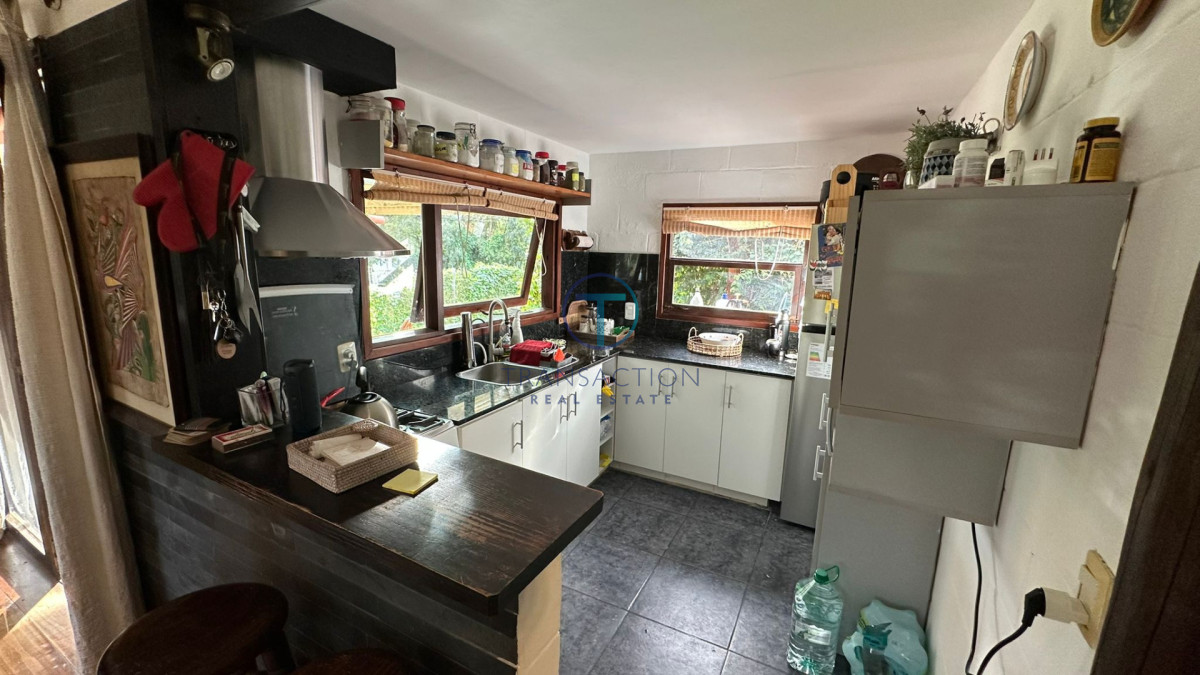 Casa ID.1638/ - Se venden Casas en el Tesoro