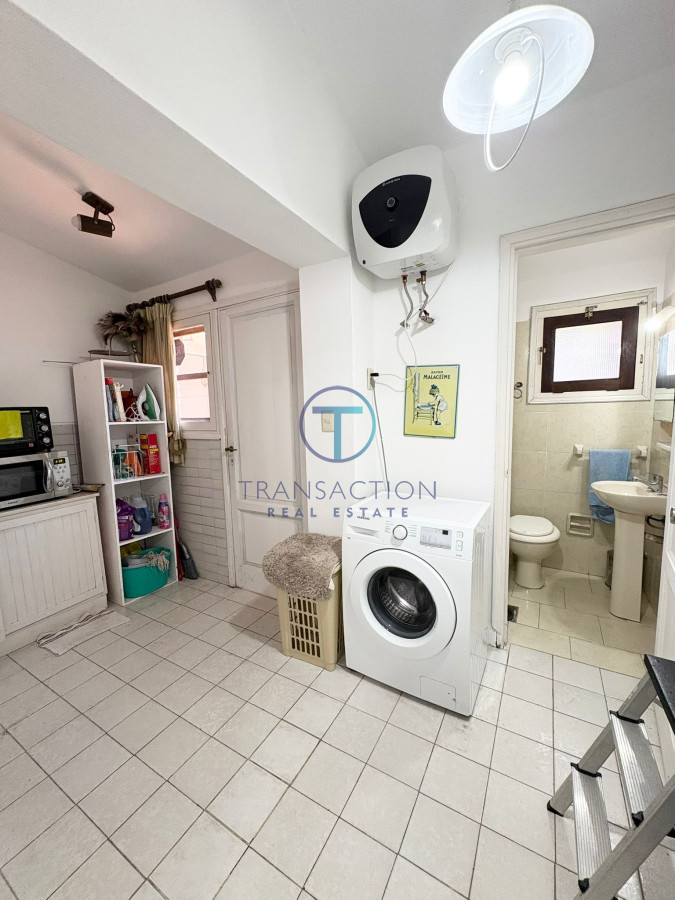 Casa ID.1556 - Vendo Casa en zona colegios