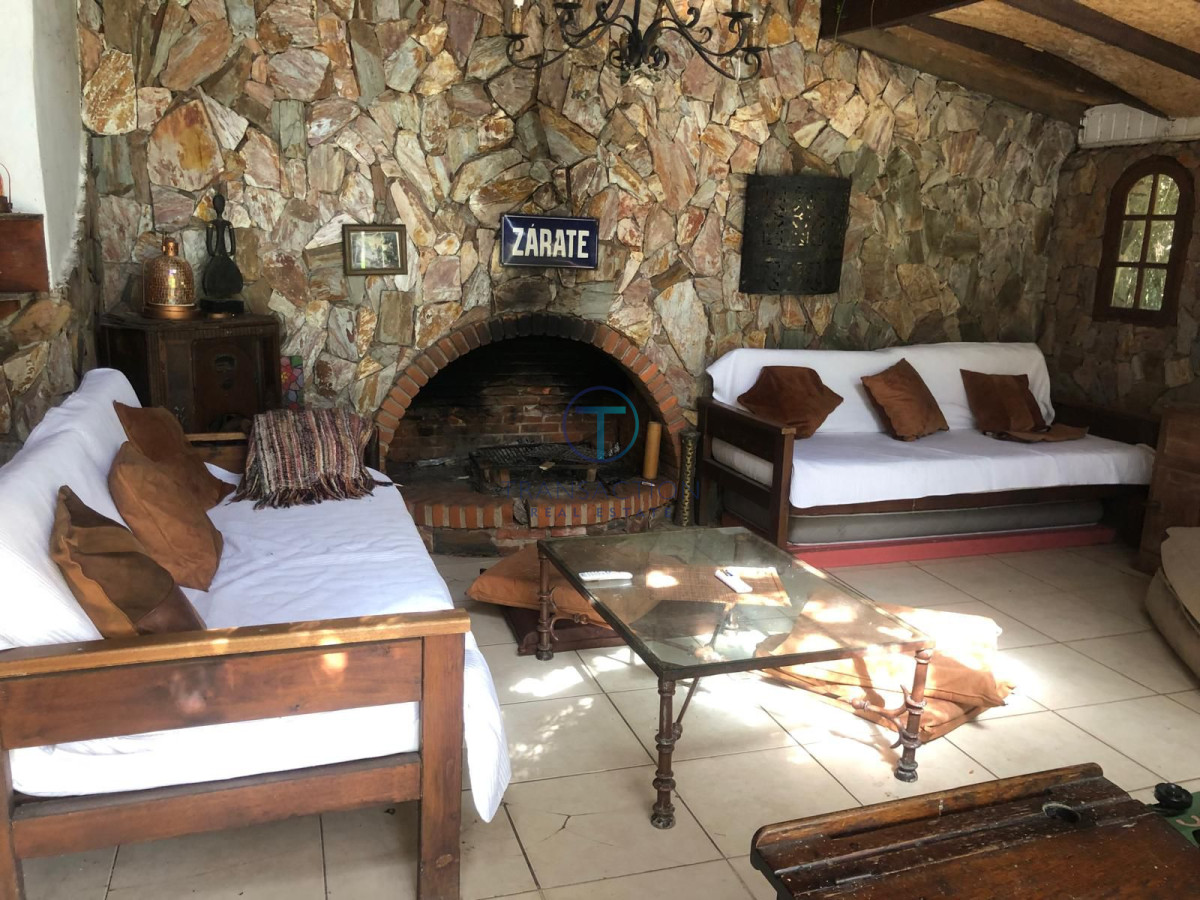 Casa ID.1336/Vendo-Casa-en-zona-colegios - Casa Pinares , Punta del Este