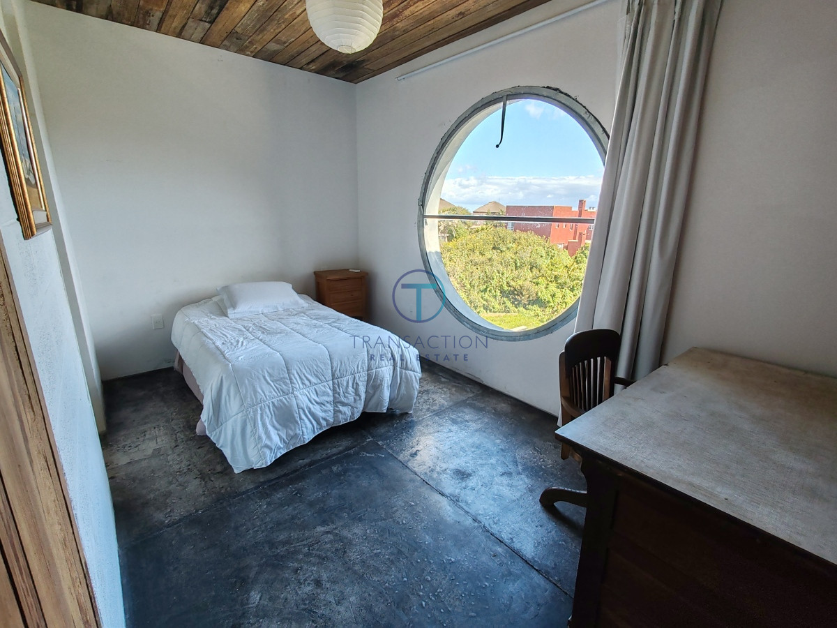 Casa ID.376/CASA-EN-VENTA-Y-ALQUILER- - Casa en Manantiales, Punta Piedras