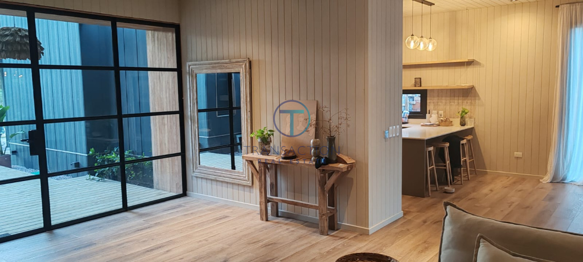 Casa ID.1498/  - Casa en La Barra, Montoya