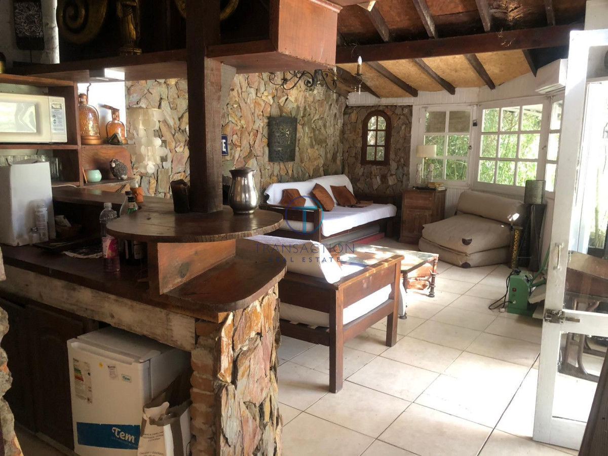 Casa ID.1336/Vendo-Casa-en-zona-colegios - Casa Pinares , Punta del Este