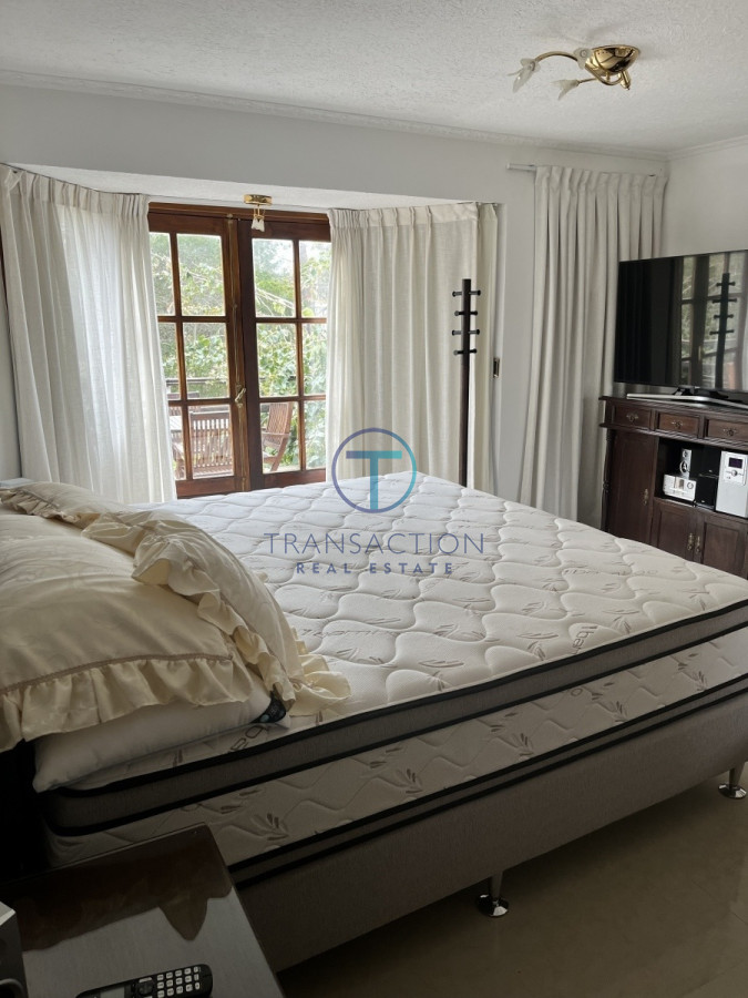 Casa ID.574/  - Venta casa en Beverly Hills, Punta del este