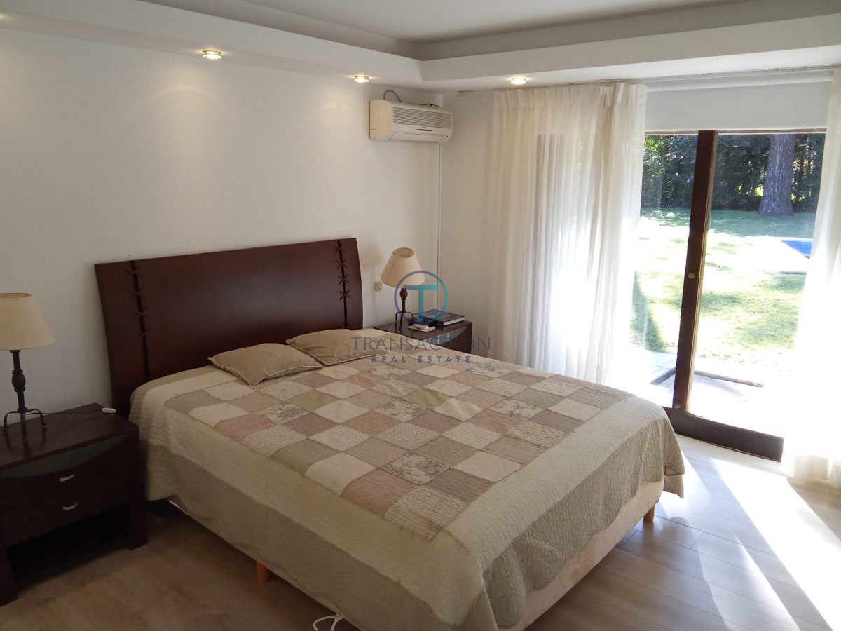 Casa ID.412/Venta-casa-en-la-Barra,-Punta-del-este - Casa en Punta del Este, San Rafael