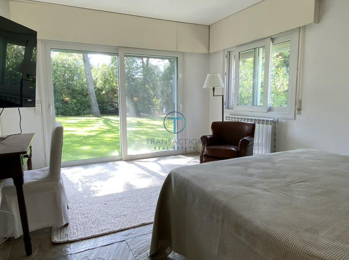 Casa ID.1440/Venta-3-dormitorios,,Casa-Pueblo-Mio-,-Manantiales - Casa de dos Plantas a la Venta en Rincón del Indio, Punta del Este