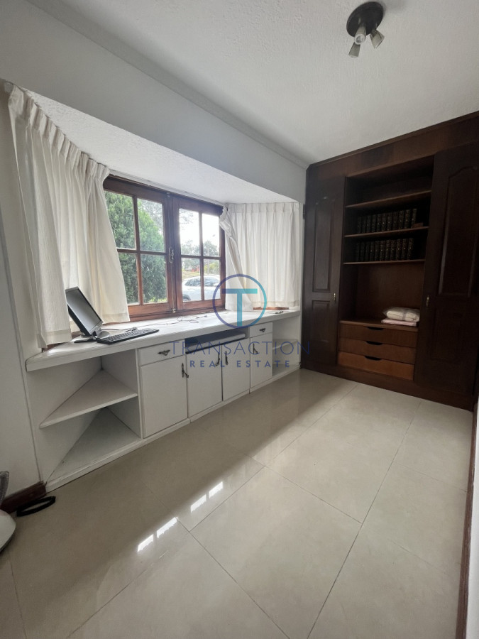 Casa ID.574/  - Venta casa en Beverly Hills, Punta del este