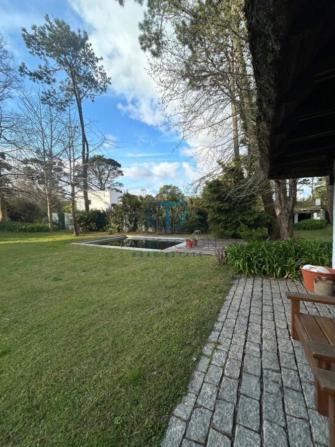 Casa ID.1328/Casa-a-estrenar--Pinar-del-Faro- - Casa a la Venta  En San Rafael, Punta del Este