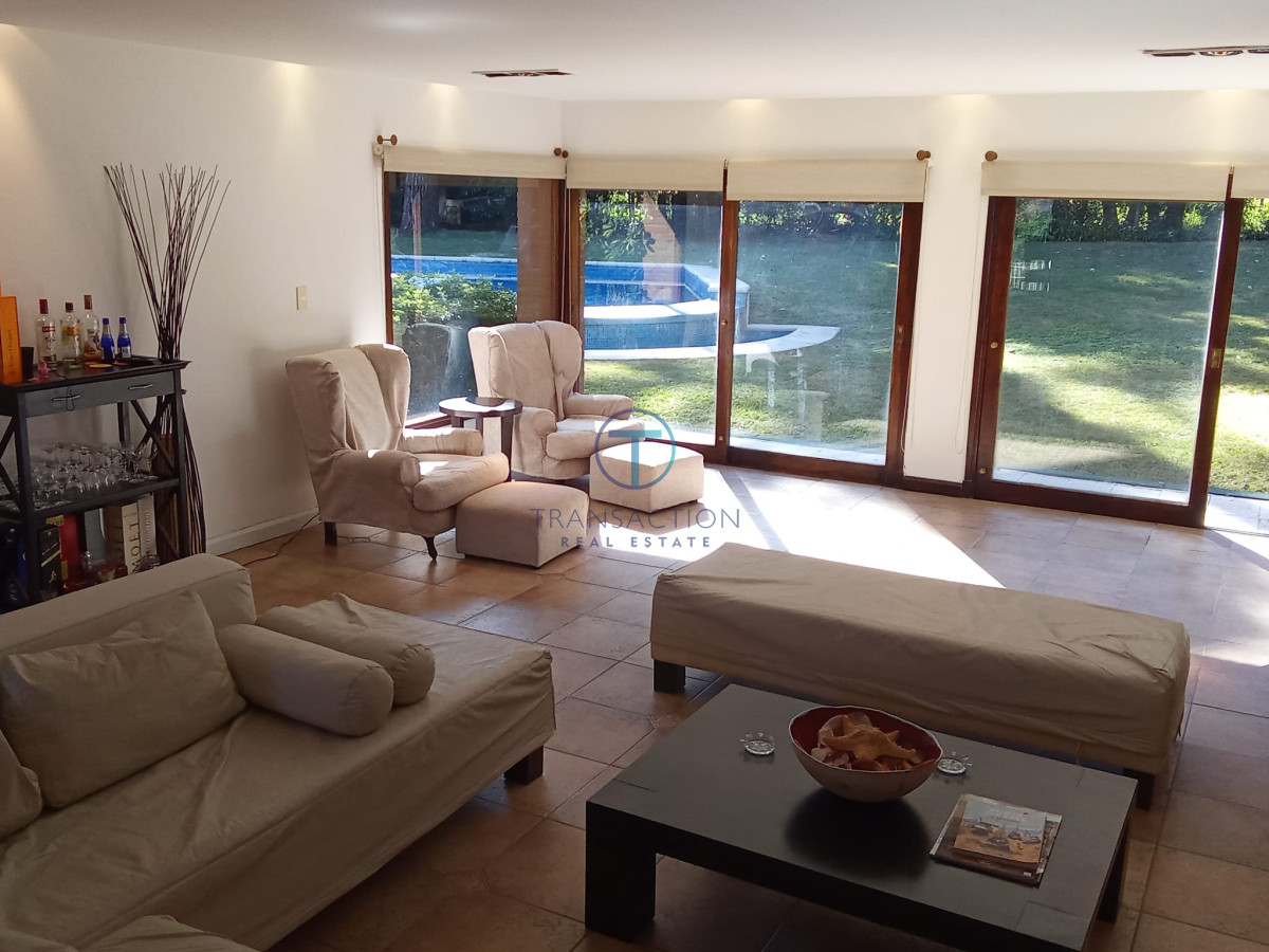 Casa ID.412/Venta-casa-en-la-Barra,-Punta-del-este - Casa en Punta del Este, San Rafael