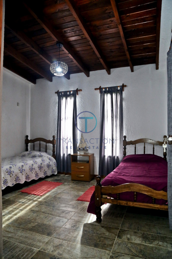 Casa ID.347/ - Venta -Casa en Pinares, Punta del este