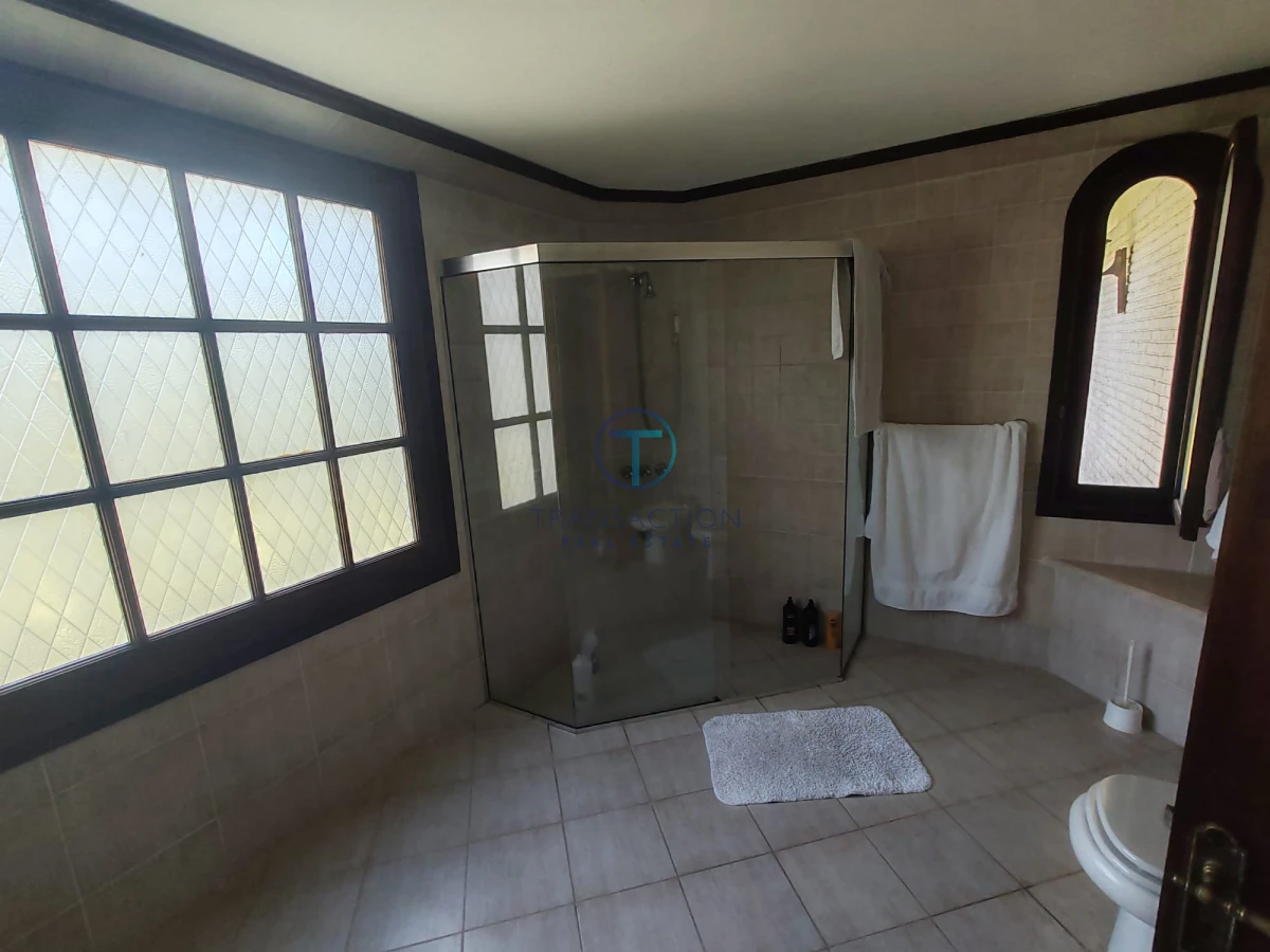 Casa ID.1389/  - Gran casa a la venta ,Punta del Este, parada de la playa mansa
