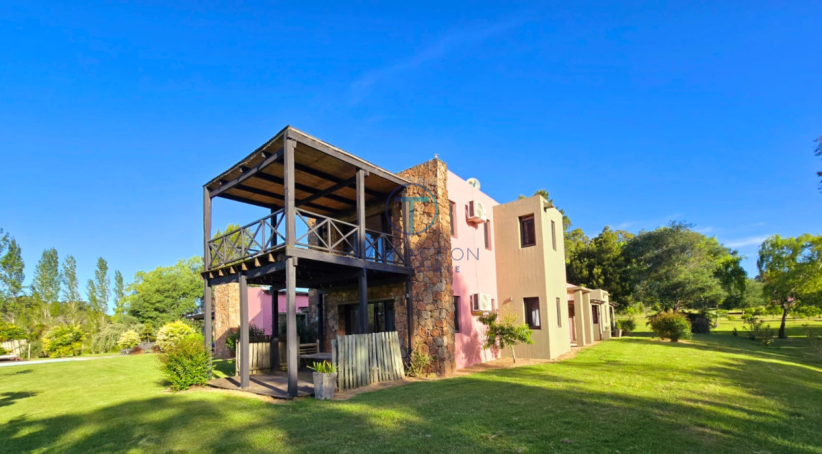 Casa ID.1143/Casa-a-la-Venta-En-San-Rafael,-Punta-del-Este - Chacra de 3 Hectáreas a La Venta en La Barra, Punta del Este 