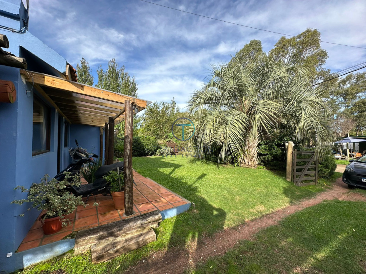 Casa ID.1638/ - Se venden Casas en el Tesoro