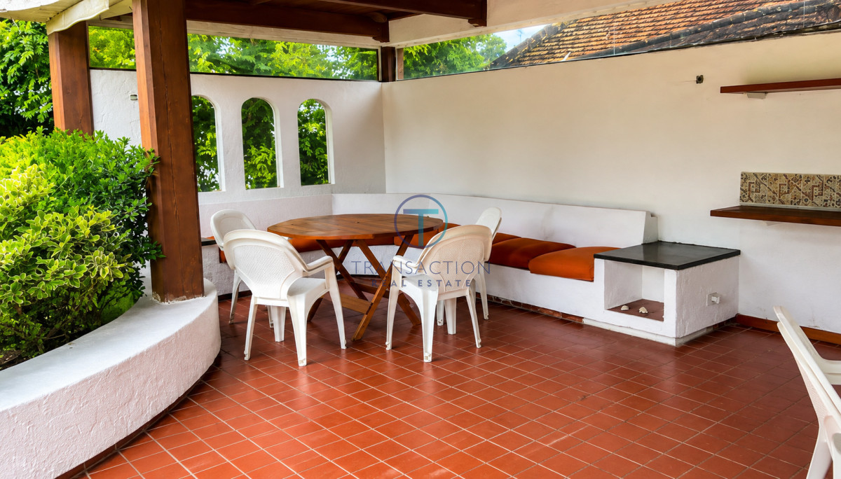 Casa ID.1691/Alquiler-temporario,-casa-4-dormitorios - Casa en San Rafael - 3 dormitorios piscina y barbacoa