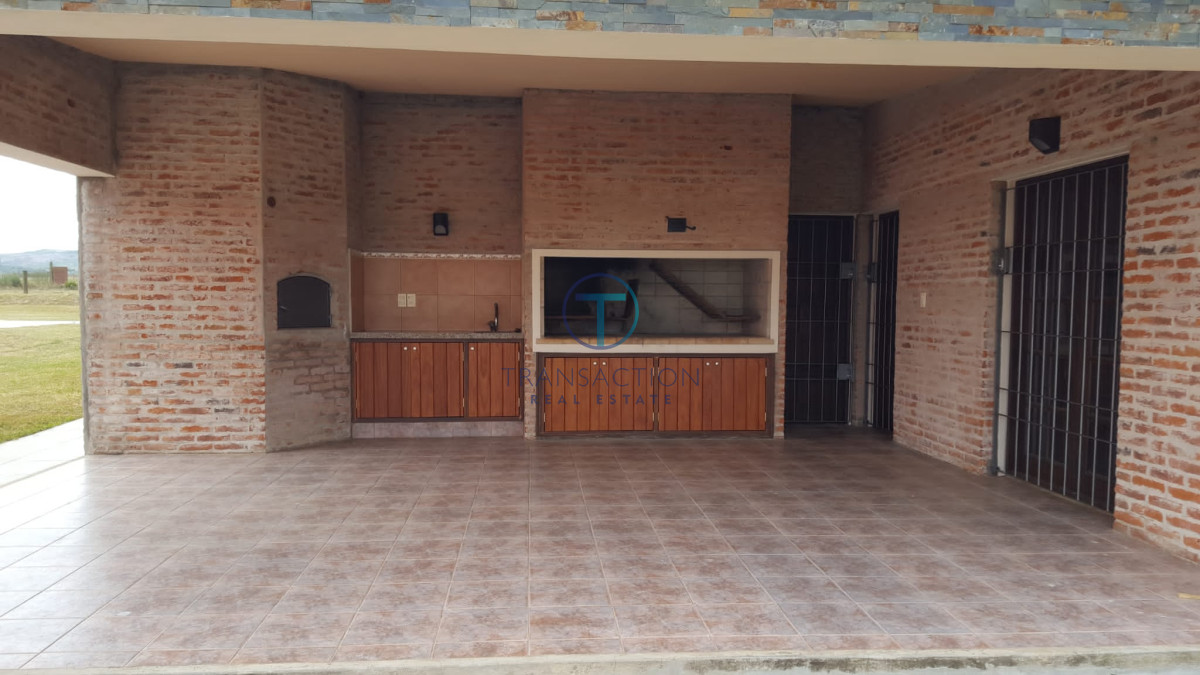 Chacra ID.1122/Chacra-Garzon - Chacra en venta con vista a las Sierras