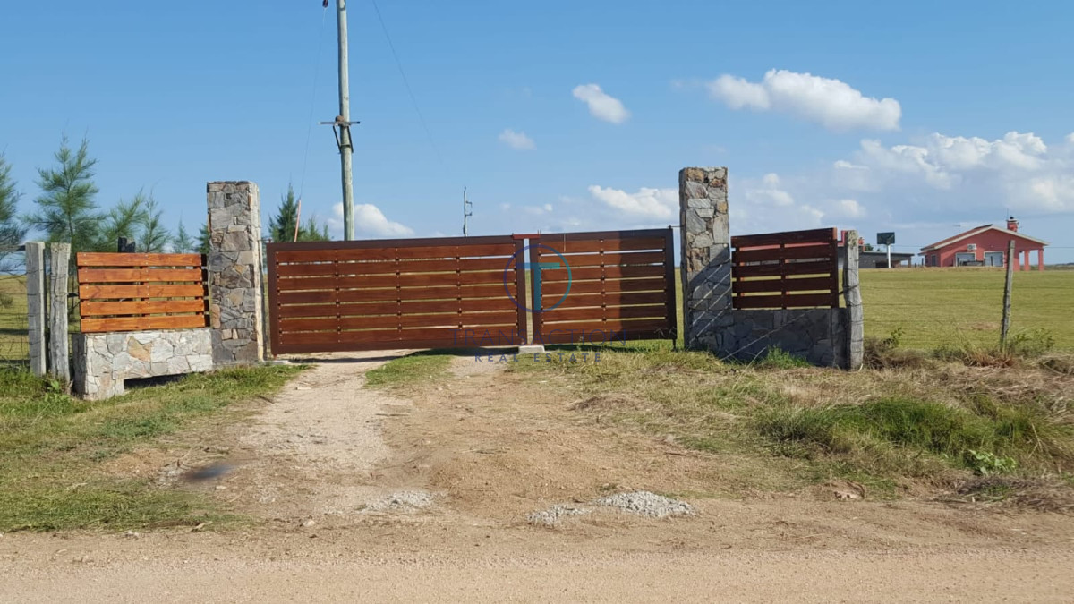 Chacra ID.1122/Chacra-Garzon - Chacra en venta con vista a las Sierras