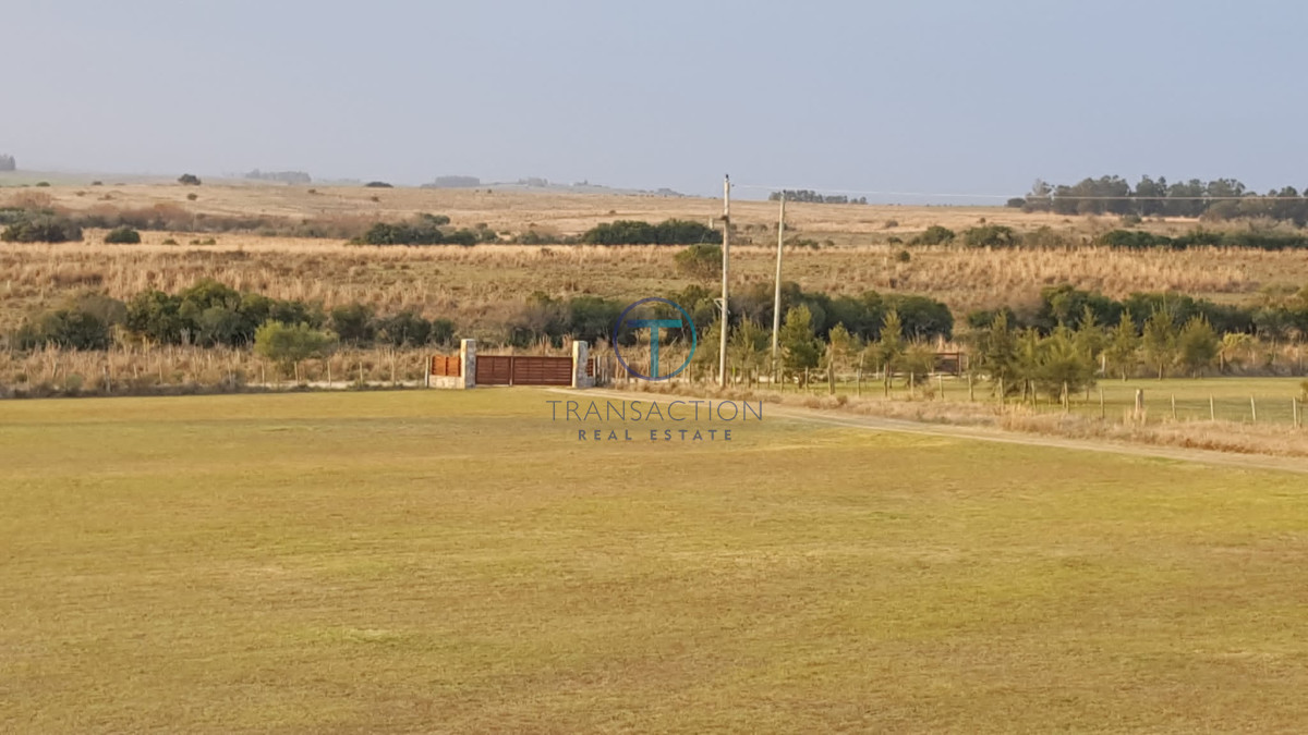 Chacra ID.1122/Chacra-Garzon - Chacra en venta con vista a las Sierras