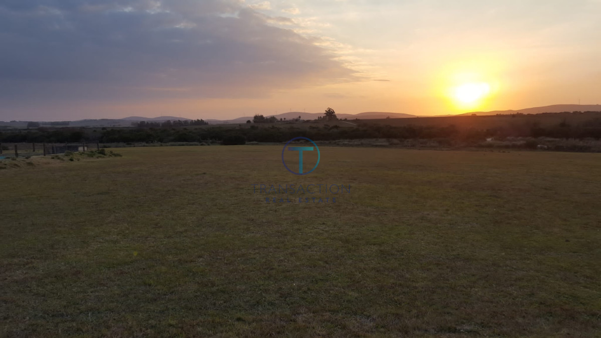 Chacra ID.1122/Chacra-Garzon - Chacra en venta con vista a las Sierras