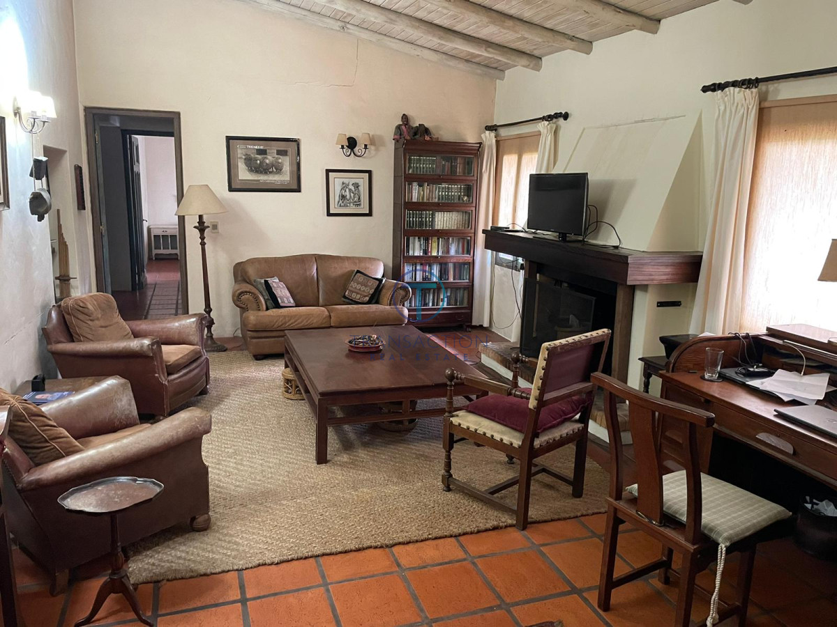 Campo Ref.1404 - Campo ruta 39            608 Has