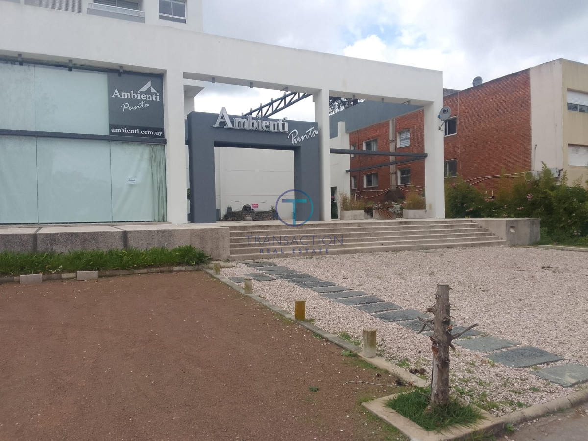 Local Comercial ID.292/Local-comercial-con-terreno-esquina-ROOSEVELT - Alquiler local comercial