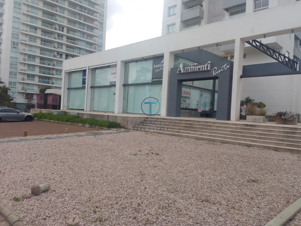 Local Comercial ID.292/Local-comercial-con-terreno-esquina-ROOSEVELT - Alquiler local comercial