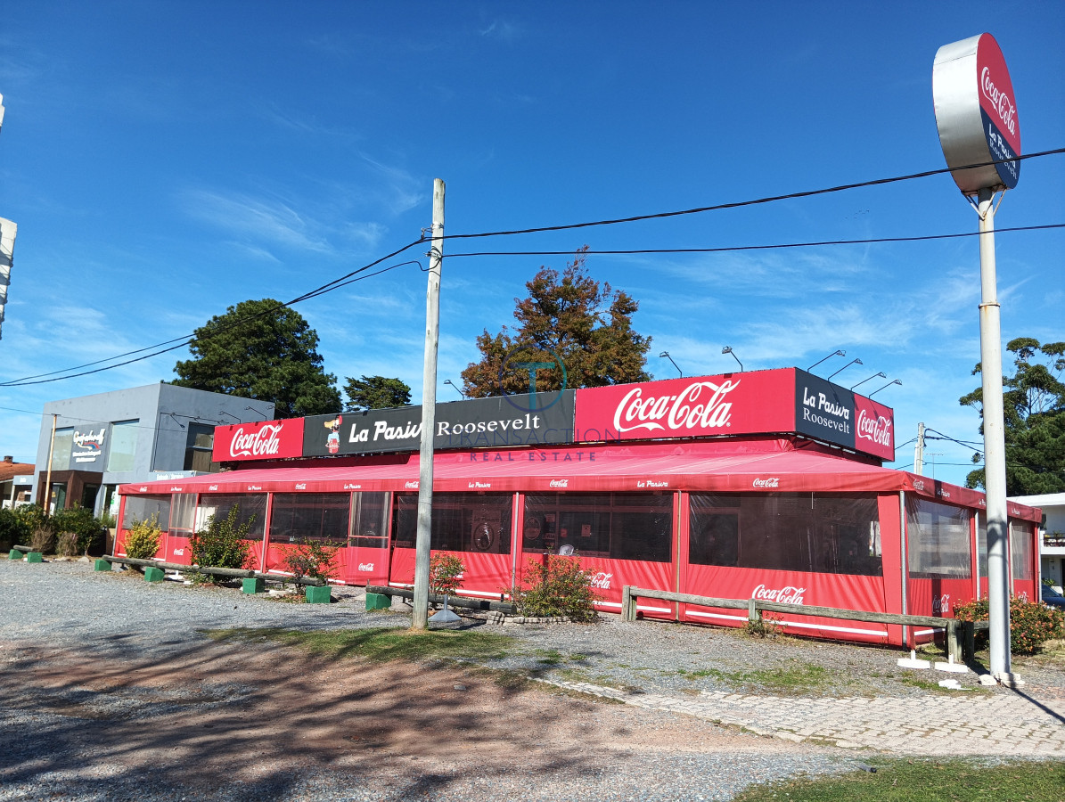 Local Comercial ID.1419/local-comercial-en-centro-de-Maldonado - Local comercial con terreno esquina ROOSEVELT