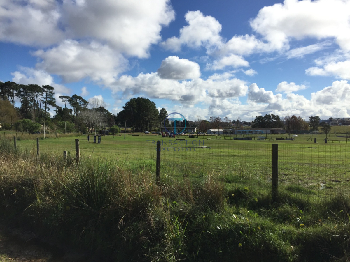 Terreno ID.1569/Venta-de-Terreno-en-Arenas-de-José-Ignacio - Terreno Jardines de Cordoba