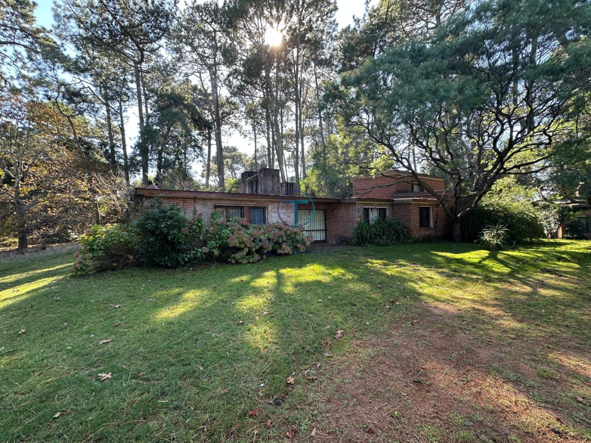 Terreno ID.1547/Terreno-Manzana-en-Beverly-Hills,-Punta-del-Este - Terreno en el Jaguel